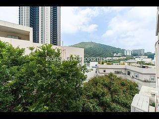 Pok Fu Lam - May Court 10