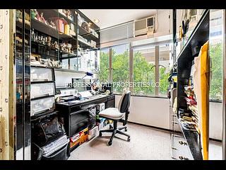 Pok Fu Lam - May Court 12