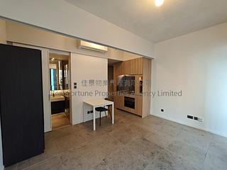 Sai Ying Pun - Bohemian House 05