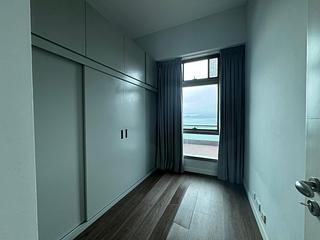 Repulse Bay - Grosvenor Place 06