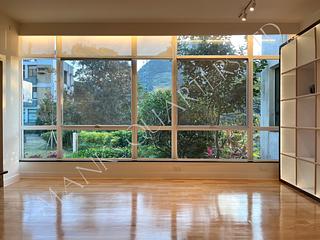 Shouson Hill - Country Villa 02