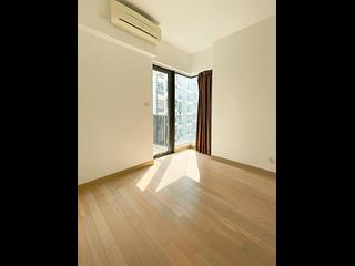 Wan Chai - The Oakhill 06