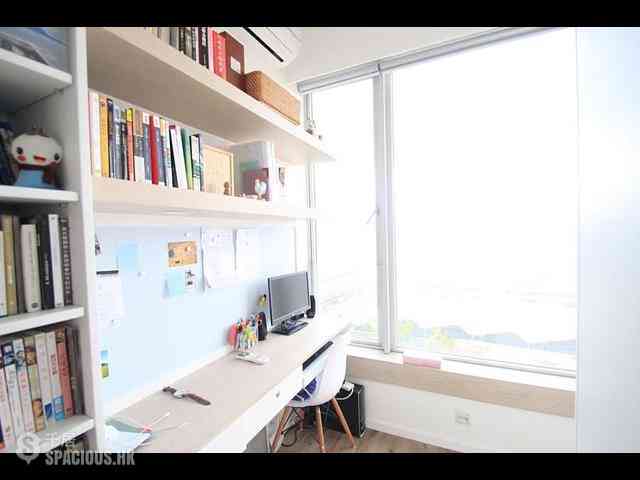 Hung Hom - The Metropolis Residence 09
