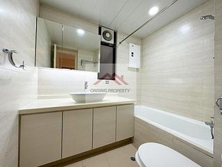 Mid Levels Central - Po Yue Yuk Building 07