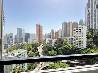 中半山 - 羅便臣花園大廈 02