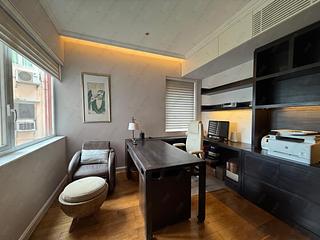Mid Levels Central - South Garden Mansion 16
