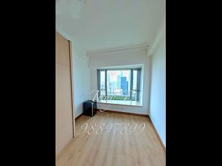 Mid Levels Central - Regence Royale Tower 1 06
