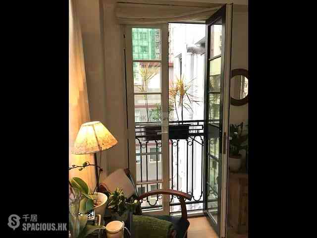 Sheung Wan - 19-21, Tung Street 03