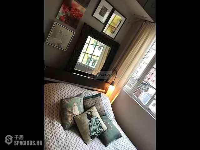 Sheung Wan - 19-21, Tung Street 06