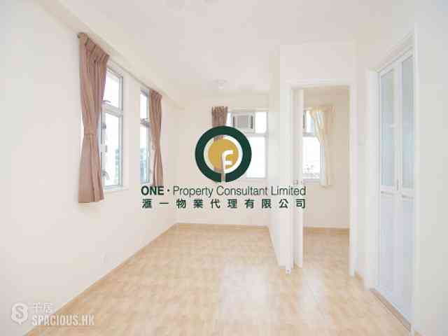 上环 - 裕利大厦 01