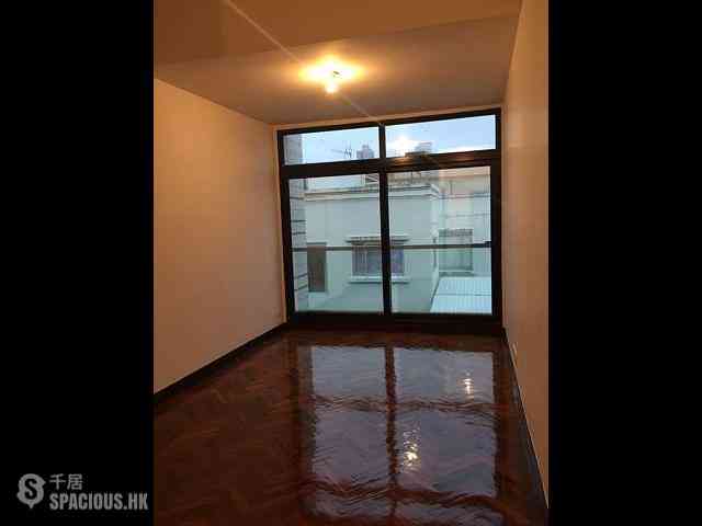 Kowloon Tong - 35-37, La Salle Road 05