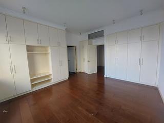 Mid Levels Central - Rose Gardens 08