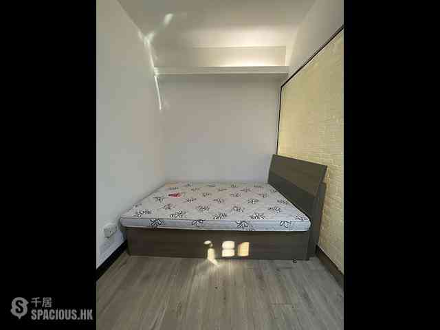 Tsim Sha Tsui - Long Kee Mansion 03