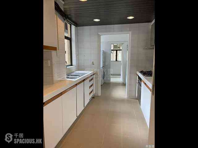 The Peak - Villa Verde Block A 03