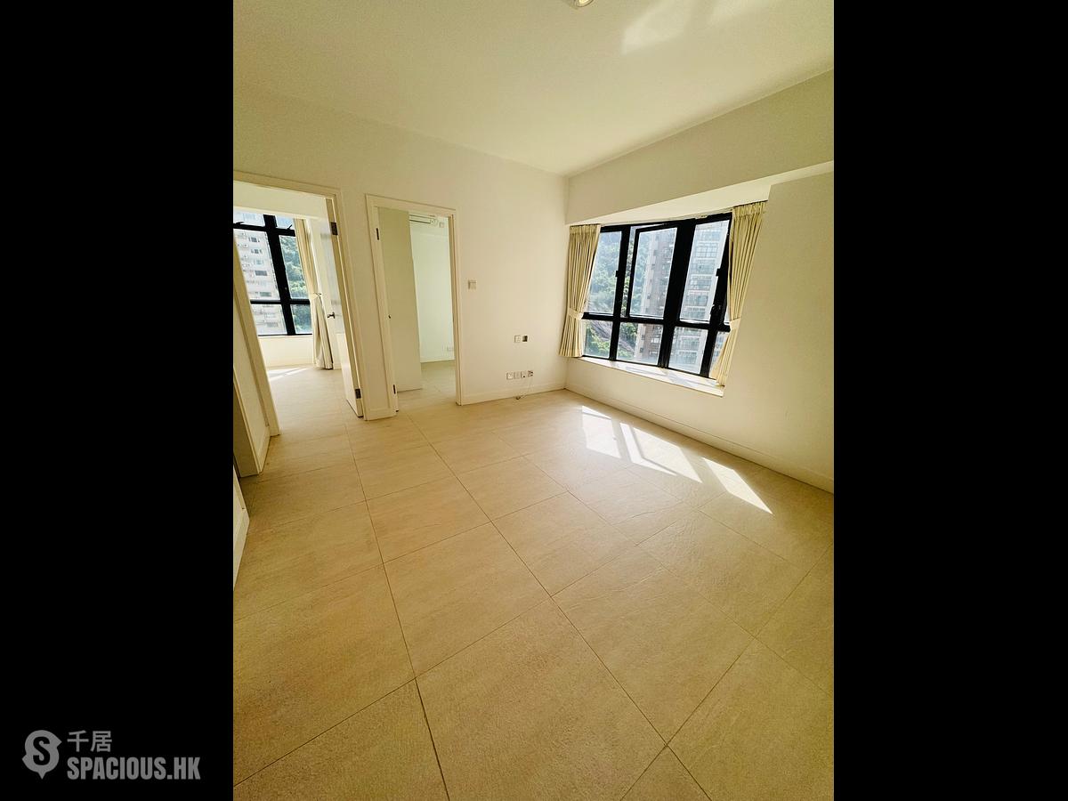 Mid Levels Central - Vantage Park 01
