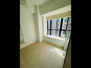 Mid Levels Central - Vantage Park 03