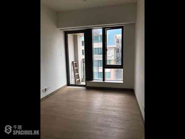 To Kwa Wan - 93, Pau Chung Street 01