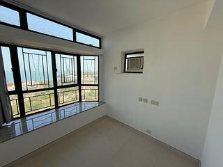 Discovery Bay - Discovery Bay Phase 5 Greenvale Village Greenmont Court (Block 8) 05