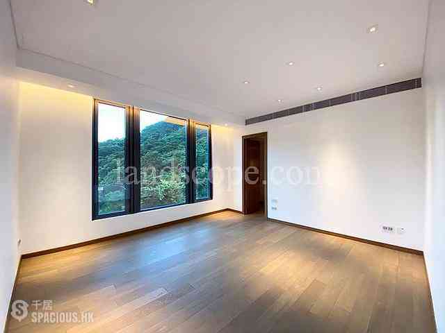 Stubbs Road - Mount Nicholson 11