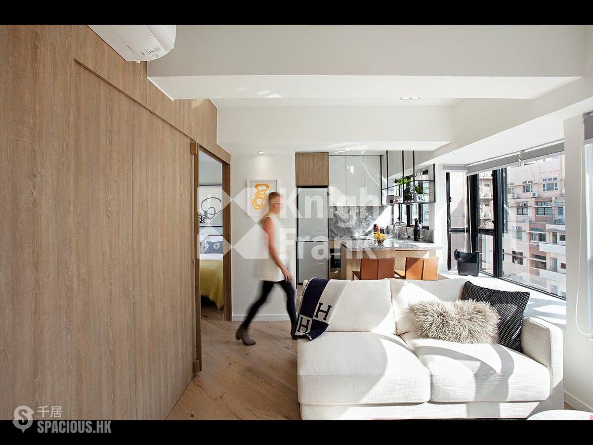 Sai Ying Pun - 111, High Street 01
