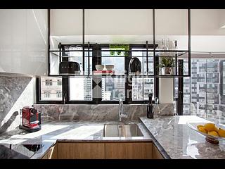 Sai Ying Pun - 111, High Street 06