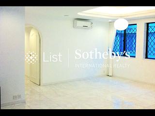Mid Levels Central - 6B-6E, Bowen Road 06