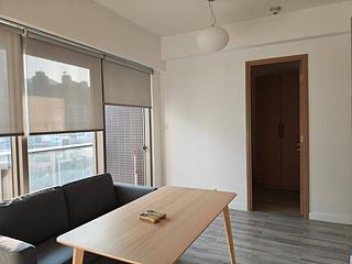 Sai Ying Pun - Island Crest Block 1 02