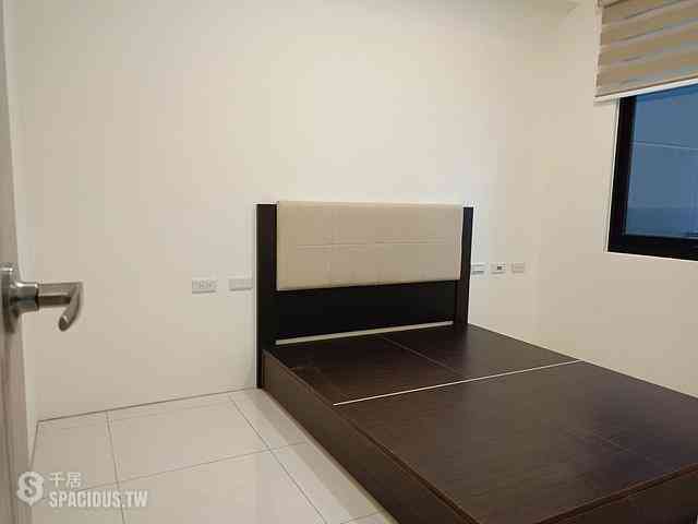 Zhonghe - 65, No. XX, Minfu St, Linkou District, New Taipei City, Taiwan 244 07