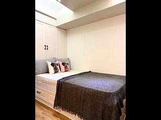 Sheung Wan - 70-72, Jervois Street 13