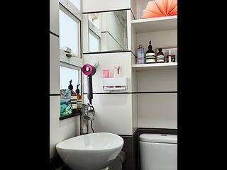 Sheung Wan - 70-72, Jervois Street 15