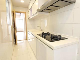 Sai Ying Pun - Hansen Court 05