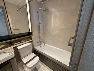 Wong Chuk Hang - The Southside Phase 1 Southland Tower 1A 06