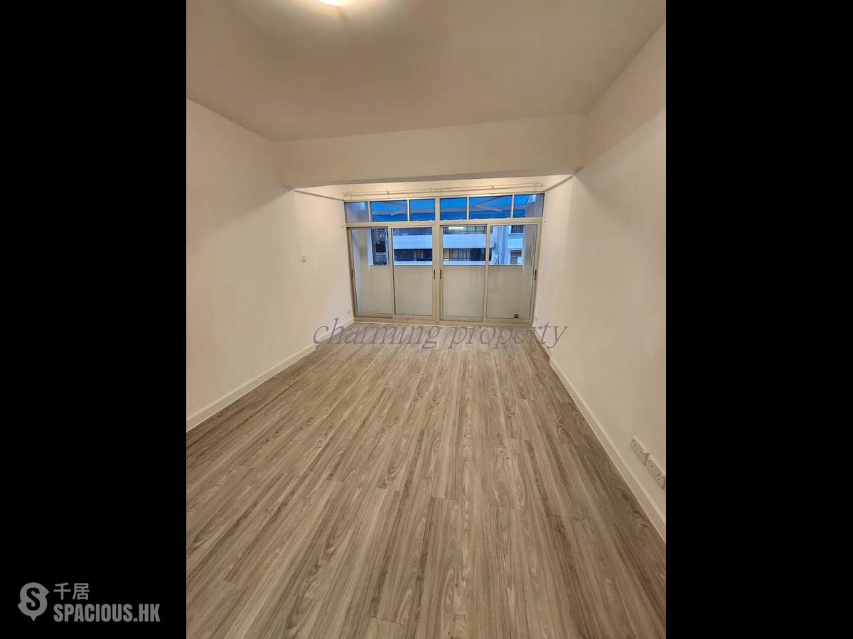 Causeway Bay - Tai Kwun Mansion 01