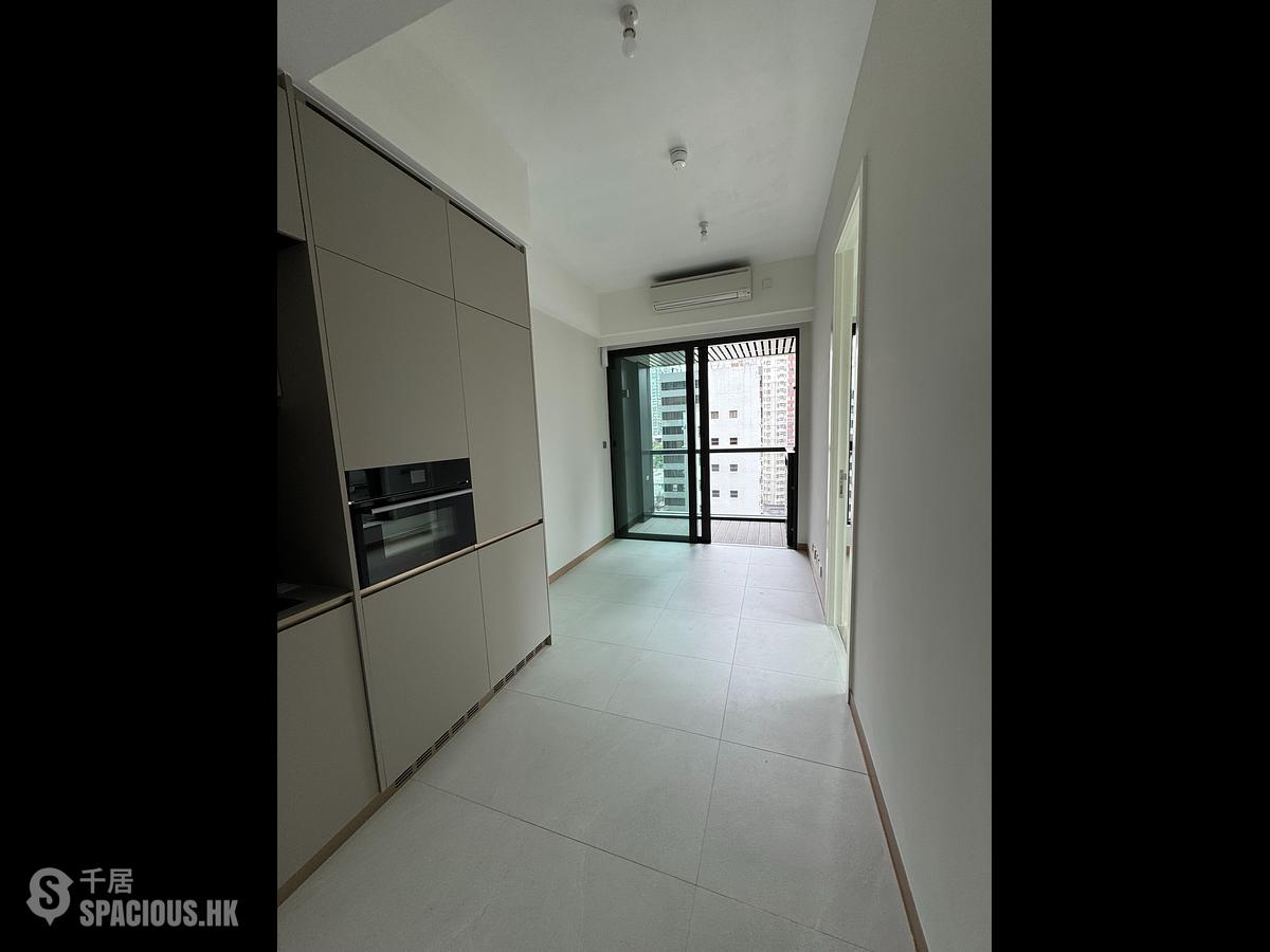Hung Hom - Midtown South (Baker Circle One) 01