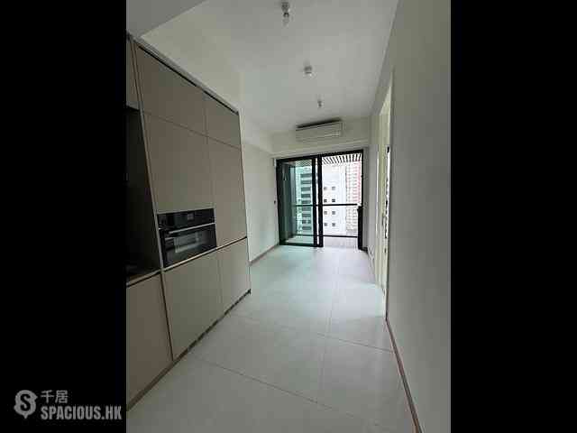Hung Hom - Midtown South (Baker Circle One) 01