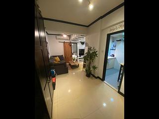 Sai Ying Pun - Hang Yue Building 08