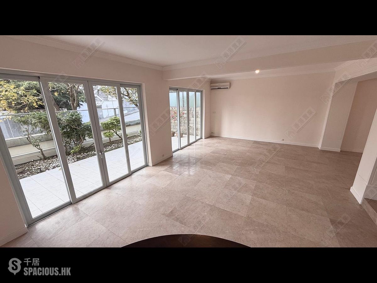 Jardines Lookout - Jardine Terrace 01