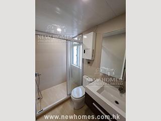 Happy Valley - 10-12, Shan Kwong Road 04