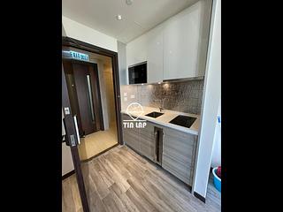 Sheung Wan - AVA128 06