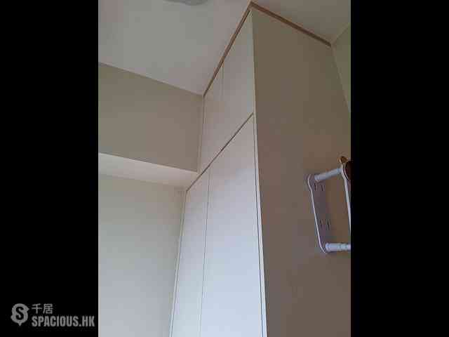 Tuen Mun - Mount Regency Phase 2 Tower 2B 04