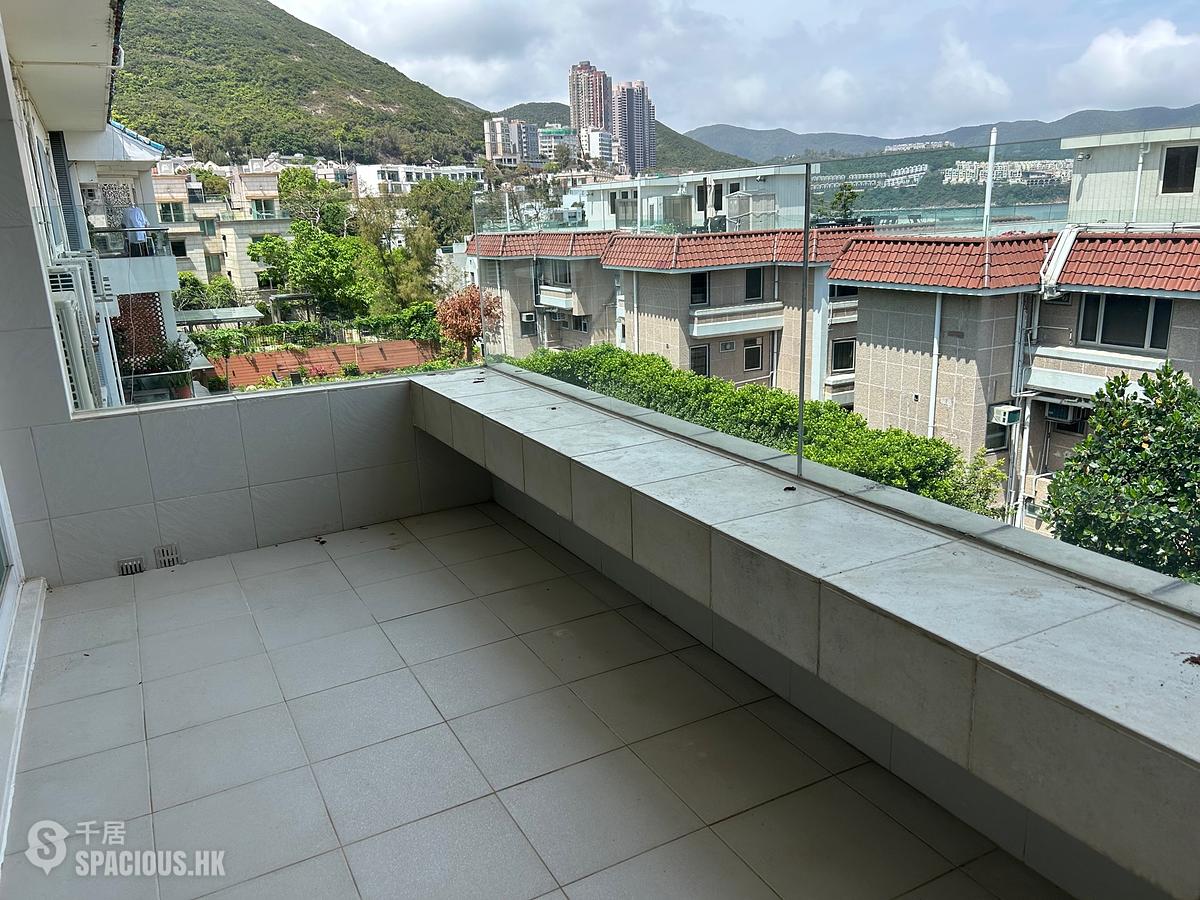 Stanley - Pine Villa 01