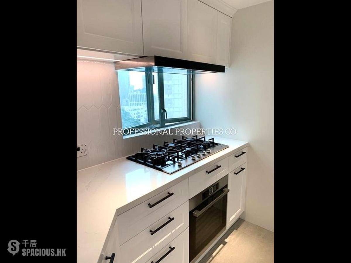 Tai Hang - Jardine Summit 01