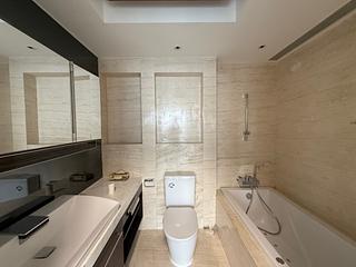 Wong Chuk Hang - Marinella Block 8 09