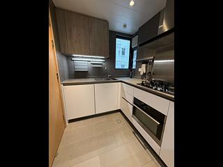 Happy Valley - Eaton Residences (Blue Pool Road) 10