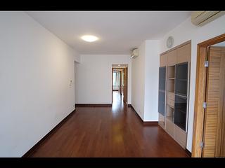 Tai Hang - Serenade Block 2 14