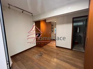Mid Levels Central - On Fung Building 06