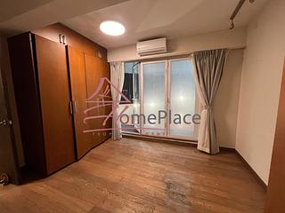 Mid Levels Central - On Fung Building 05
