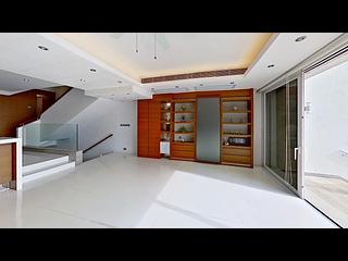 Pok Fu Lam - Bisney Villas 06