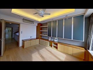 Pok Fu Lam - Bisney Villas 11