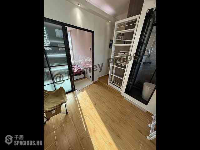 Prince Edward - Flatiron Court 03